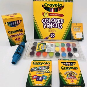 Lot of 7 Crayola Items - Crayons, Chalk, Watercolors, Pencils & Crayon Sharpener