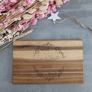 Board with name and wedding date/breakfast board/wedding/wedding gift/breakfast board personalized/wood image 6