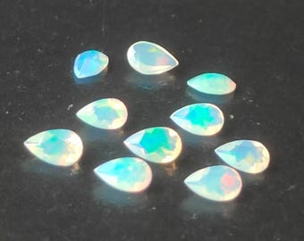 Hurtowa partia 50-100 szt. Naturalnego wieloogniskowego etiopskiego opalu w kształcie gruszki, szlifowanego fasetowo, 3 x 5 mm, 4 x 6 mm, 5 x 7 mm, 6 x 8 mm, 6 x 9 mm - Luźny opal w kształcie gruszki, jakość AAA