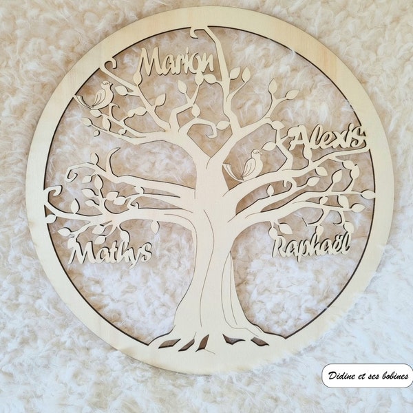 Arbre de vie en bois a personnaliser Prénom personnalisable Membre de la famille- Idée cadeau- Mariage-Anniversaire-