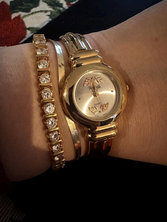 Vintage BLACK HILLS GOLD Watch Ladies Cuff Watch Bracelet  display picture 1