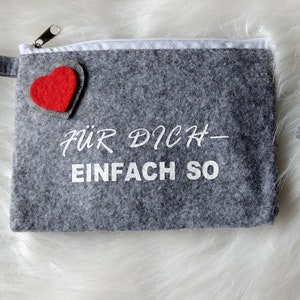 Small felt bag money gift idea