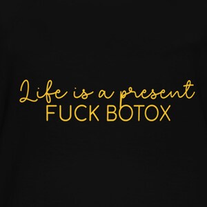 Black women&#39;s organic T-shirt with saying, eco-T-shirt