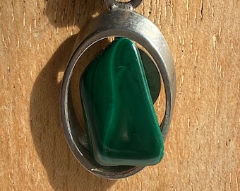 Vintage malachite pendant with leather cord