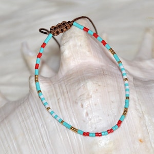 Bracelet made of Miyuki beads, minimalist and adjustable