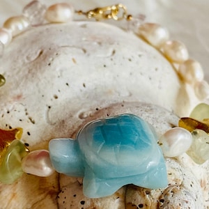 Turtle freshwater pearl bracelet with gemstones and real silver gold plated