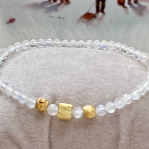 Genuine moonstone bracelet with gold cube