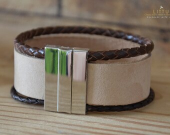 Wide leather strap