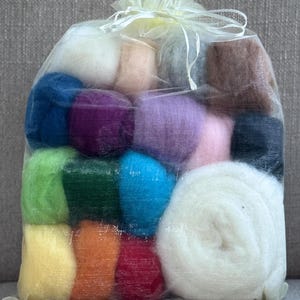 Carded wool for Needle felting 200grams 15 colors