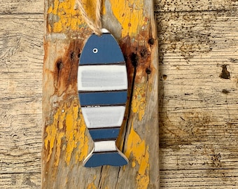 Striped Wooden Hanging Fish decoration Hanger Coastal Decor Gift