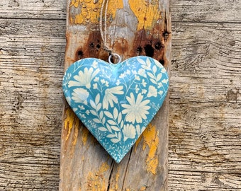 Turquoise Blue Floral Design Metal Shabby Chic Hanging Heart Hanger Wedding Gift Valentine