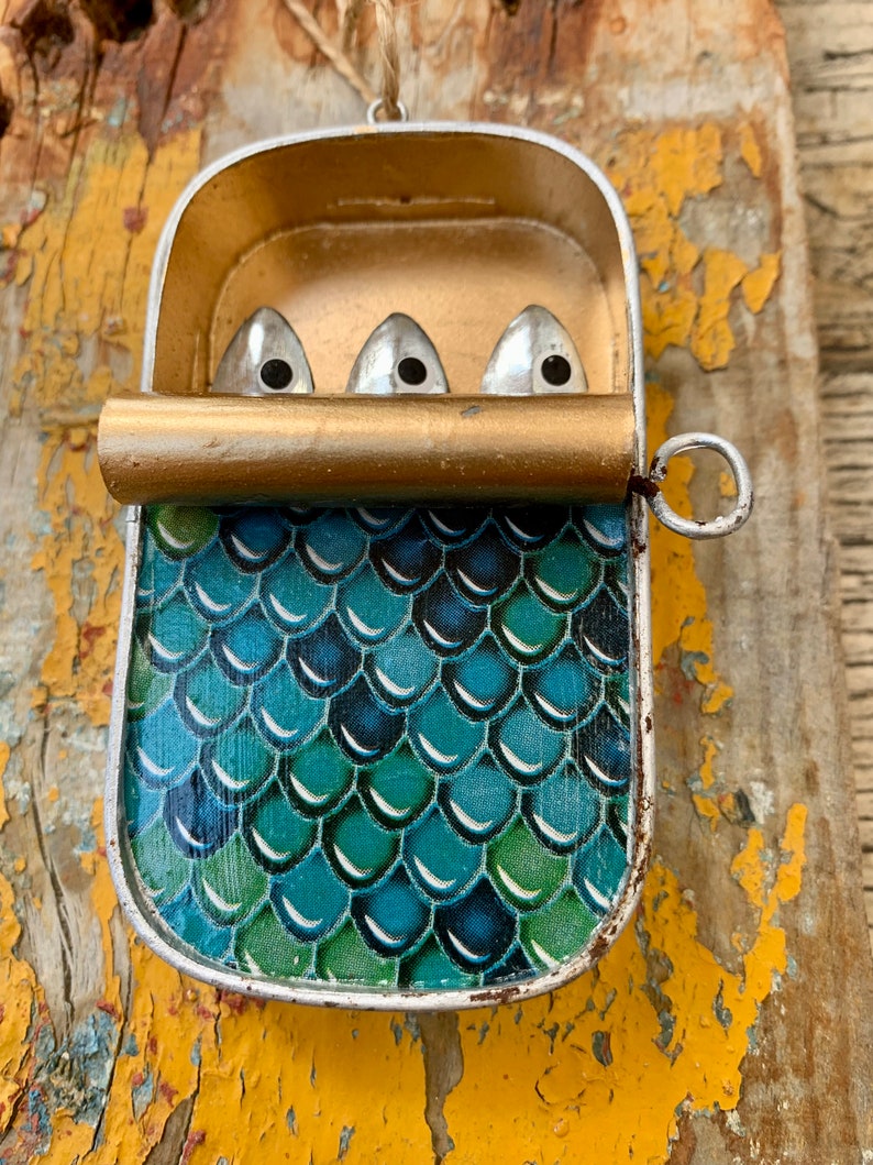 Boîte de sardines poisson avec motif écailles de poisson à suspendre image 3