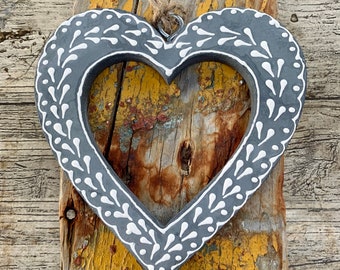 Large Hand Painted Grey & White Wood Shabby Chic Hanging Heart Hanger Valentine Wedding Gift