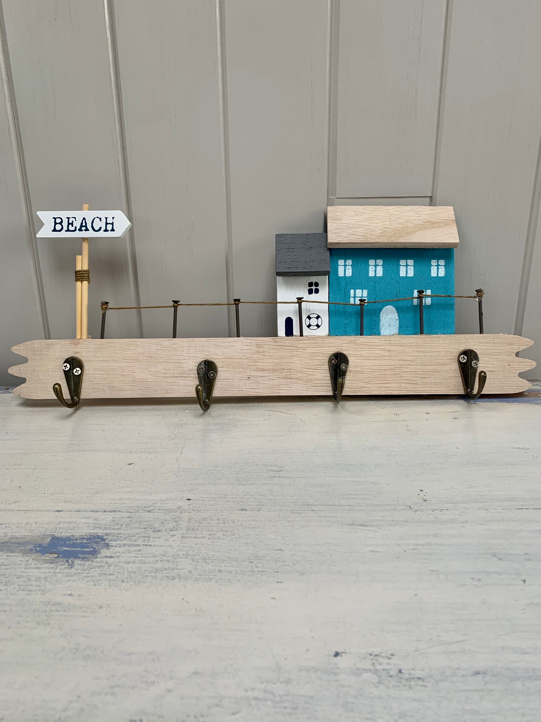 Shabby Chic Beach Hooks Plaque