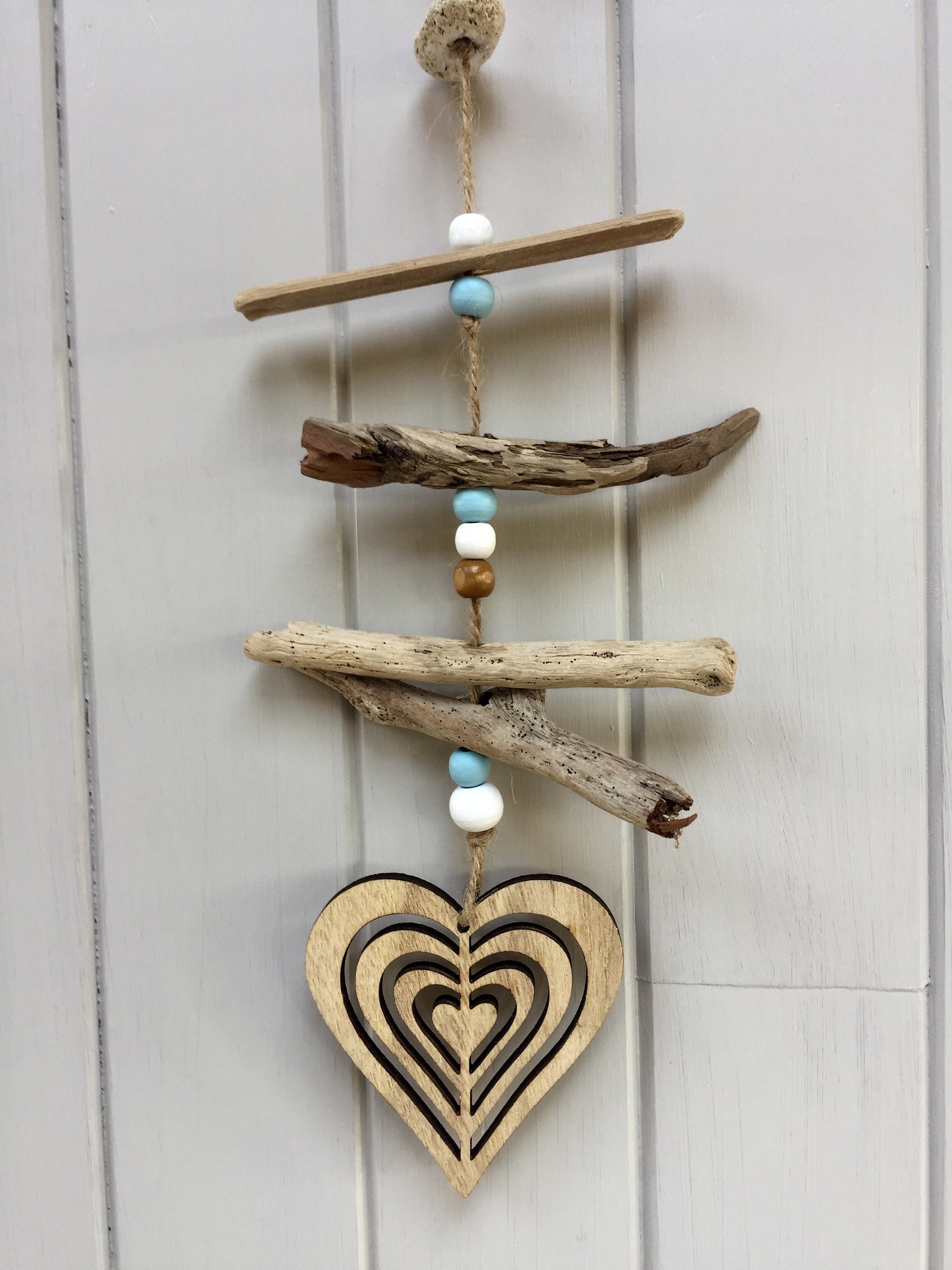 Cintre de Cœur en Bois Flotté Découpé Cintre Fait à La Main