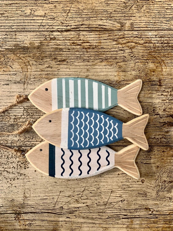 Hook, Line & Sinker Handmade Hand Painted Hanging Wood Fish Decoration  Ornament Hanger 3 Designs 