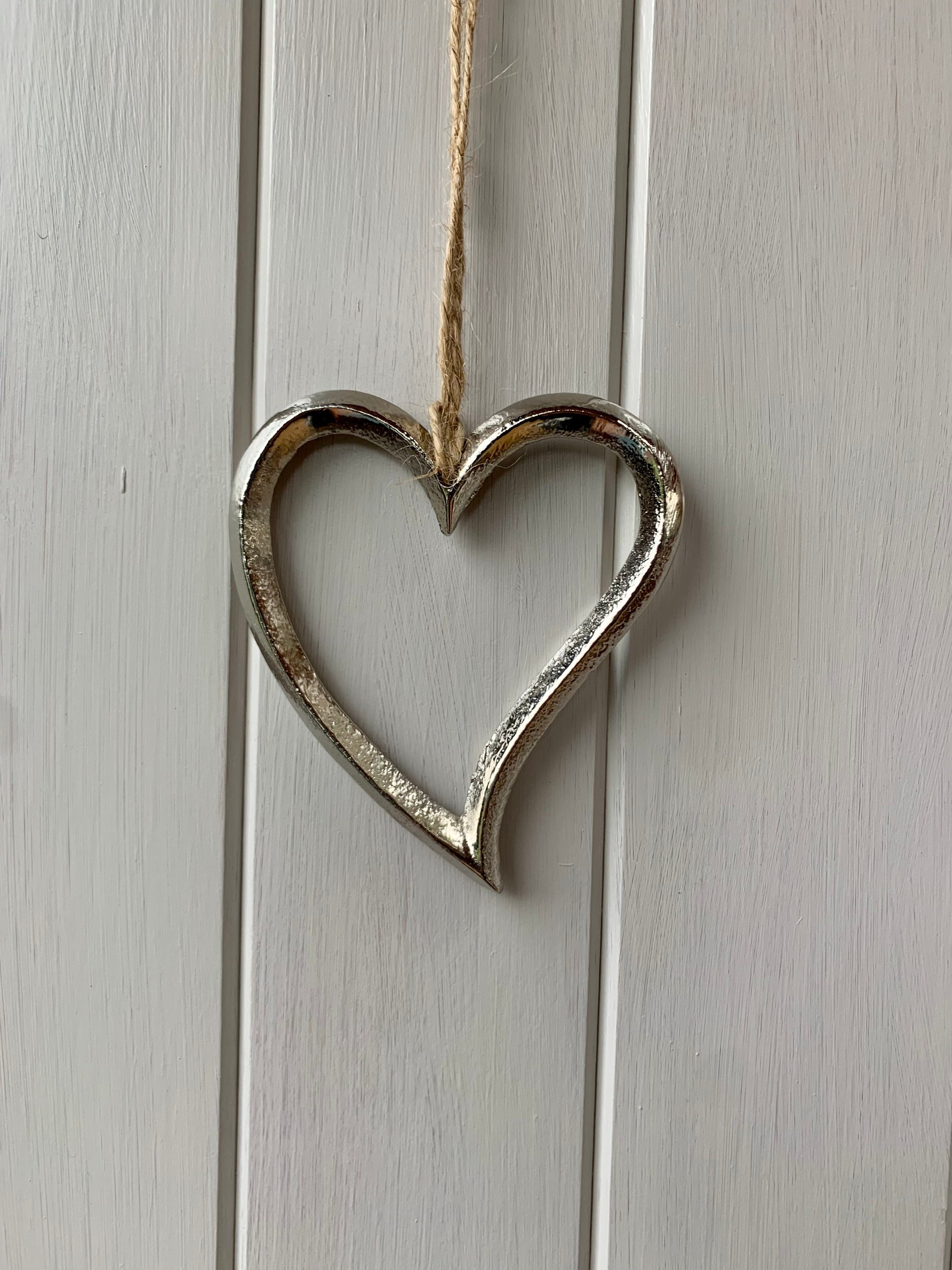 Métal Plié Shabby Chic Hanging Heart Hanger Petit