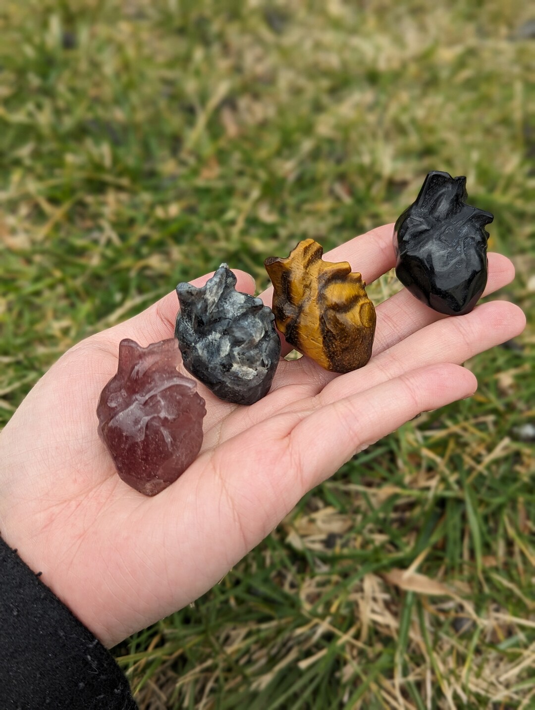 Mini Anatomical Heart Carvings Fluorite, Rose Quartz, Calcite, Sunstone