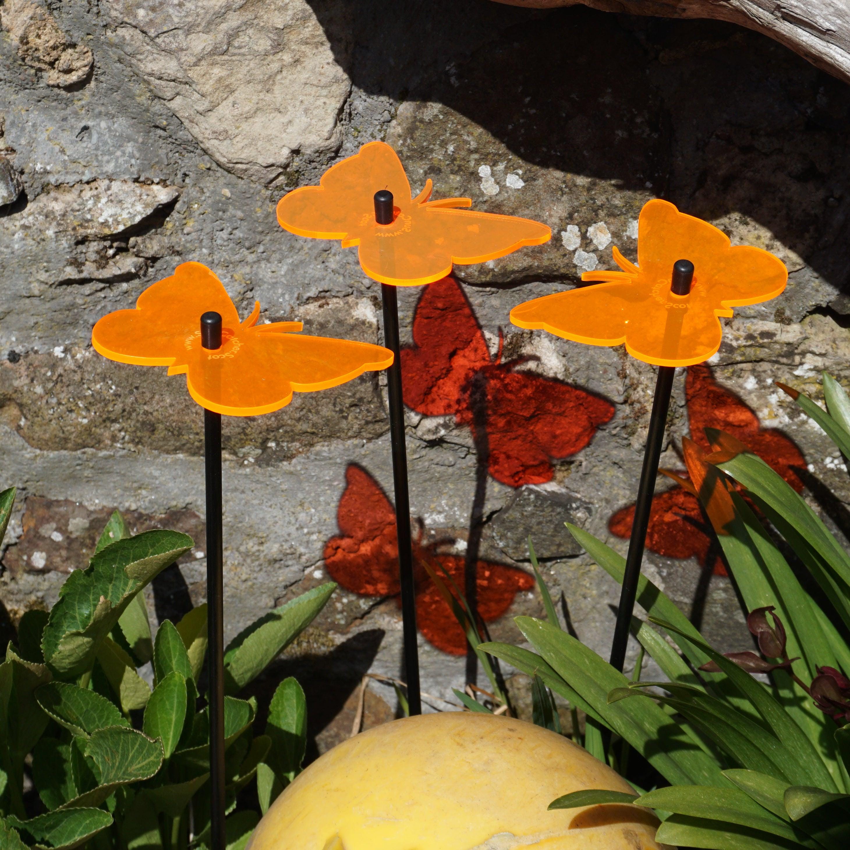 Ornamenti Da Giardino SunCatcher - 3 Pali Decorativi A Farfalla, Altezza 50cm, Colore Verde Fluorescente - 3