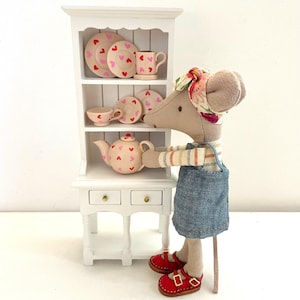 White dollhouse 2 drawer dresser, dolls house hutch, Welsh dresser, dollhouse kitchen furniture, one twelth scale furniture, suits Maileg
