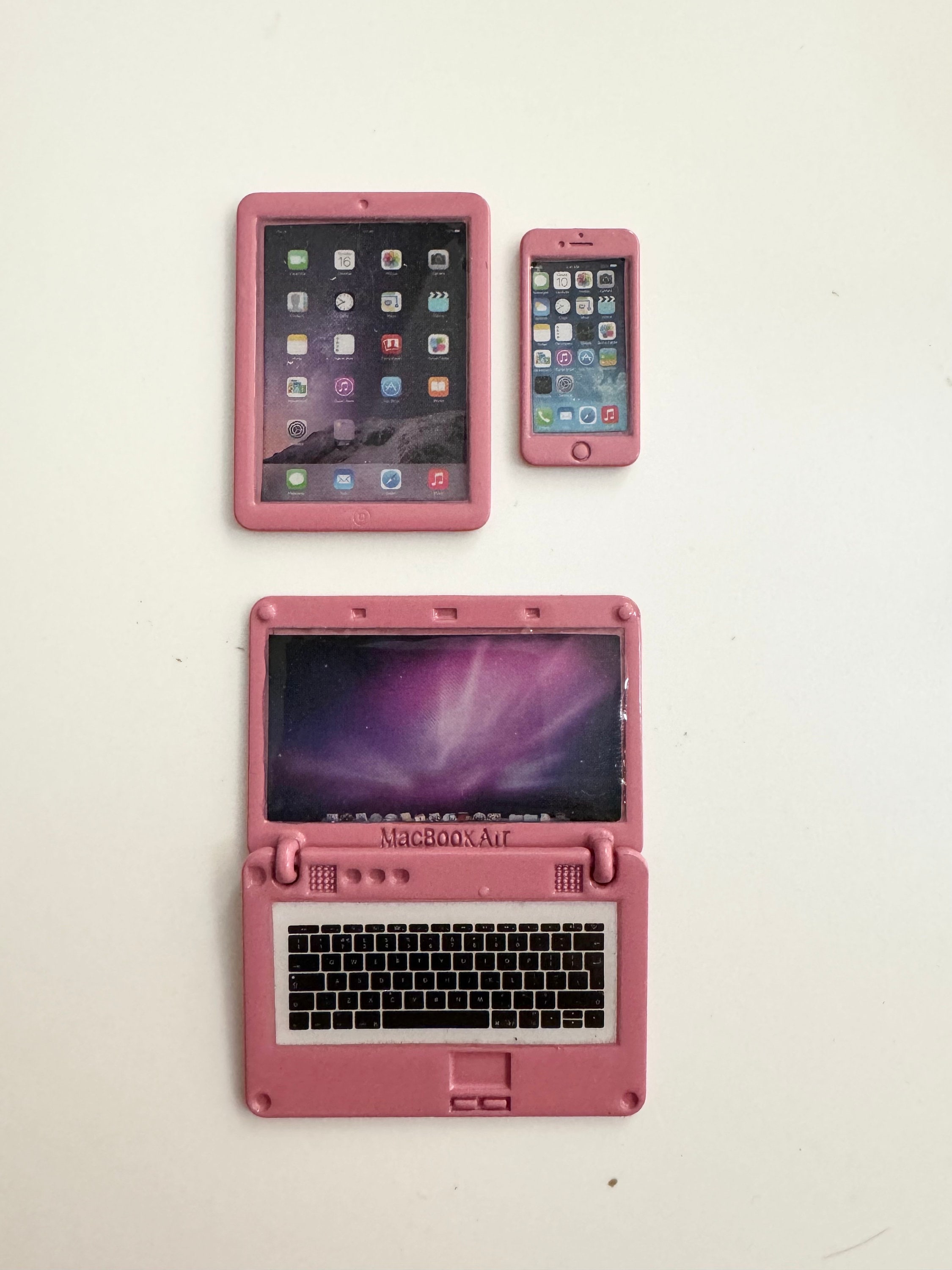 6th scale miniature Phone, dollhouse tablet and miniature Miniature  Dollhouse