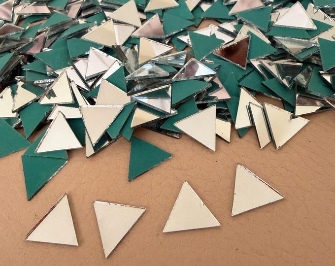 Mini Triangle Craft Mirrors Geometric Mirror Tiles for Mosaics - 50pcs
