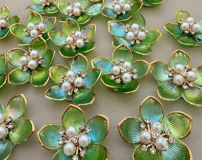 Flower Appliques with Faux Pearl & Rhinestone Center – Iridescent Floral Embellishments Pack of 5