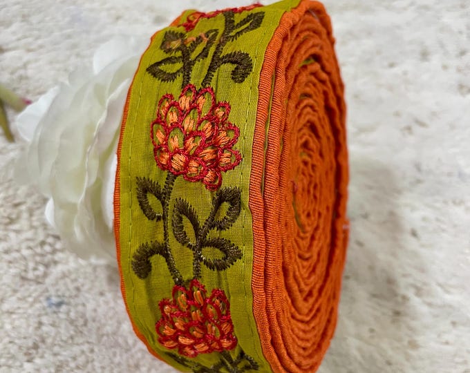 Floral Embroidered Lace Trim, Indian Sari Border, 9 Yards