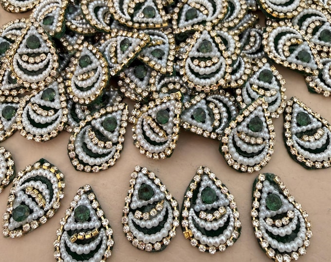 Emerald Green & Pearl Teardrop Patches - 25 Pieces
