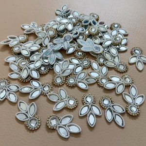 Set da 25 pezzi - Toppe da cucire, decorazioni artigianali, motivo indiano fatto a mano