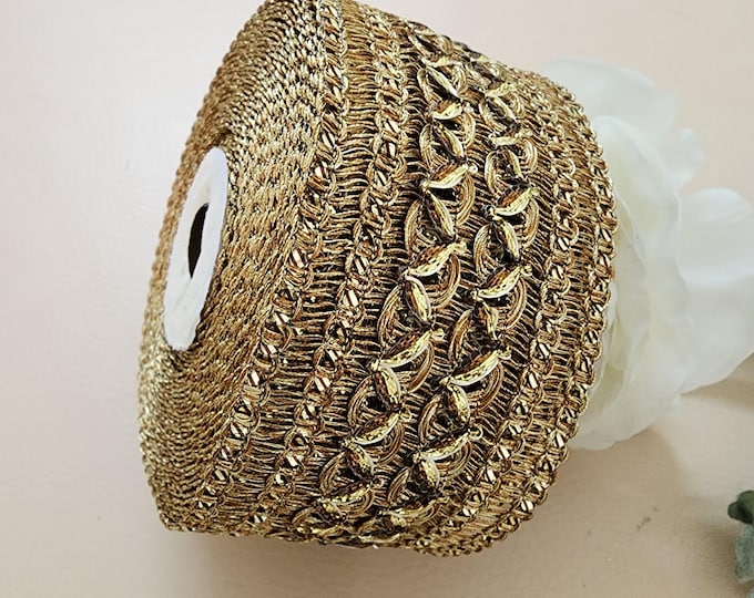 Gold Zari Lace Trim, Heavy Indian Sari Border, 9 Yard Roll