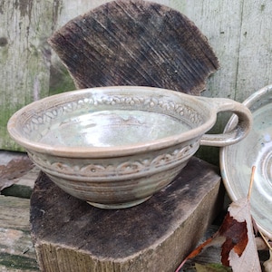 Large cereal bowls, soup bowls, handle bowls