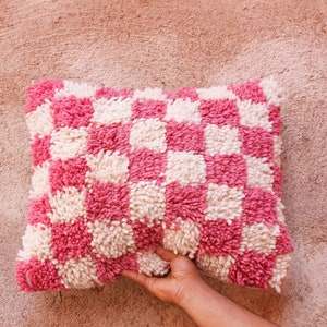 Moroccan pillow, Custom checkered Moroccan pillow, Moroccan pillow cover, wool Moroccan cushion, handwoven Moroccan pillow case