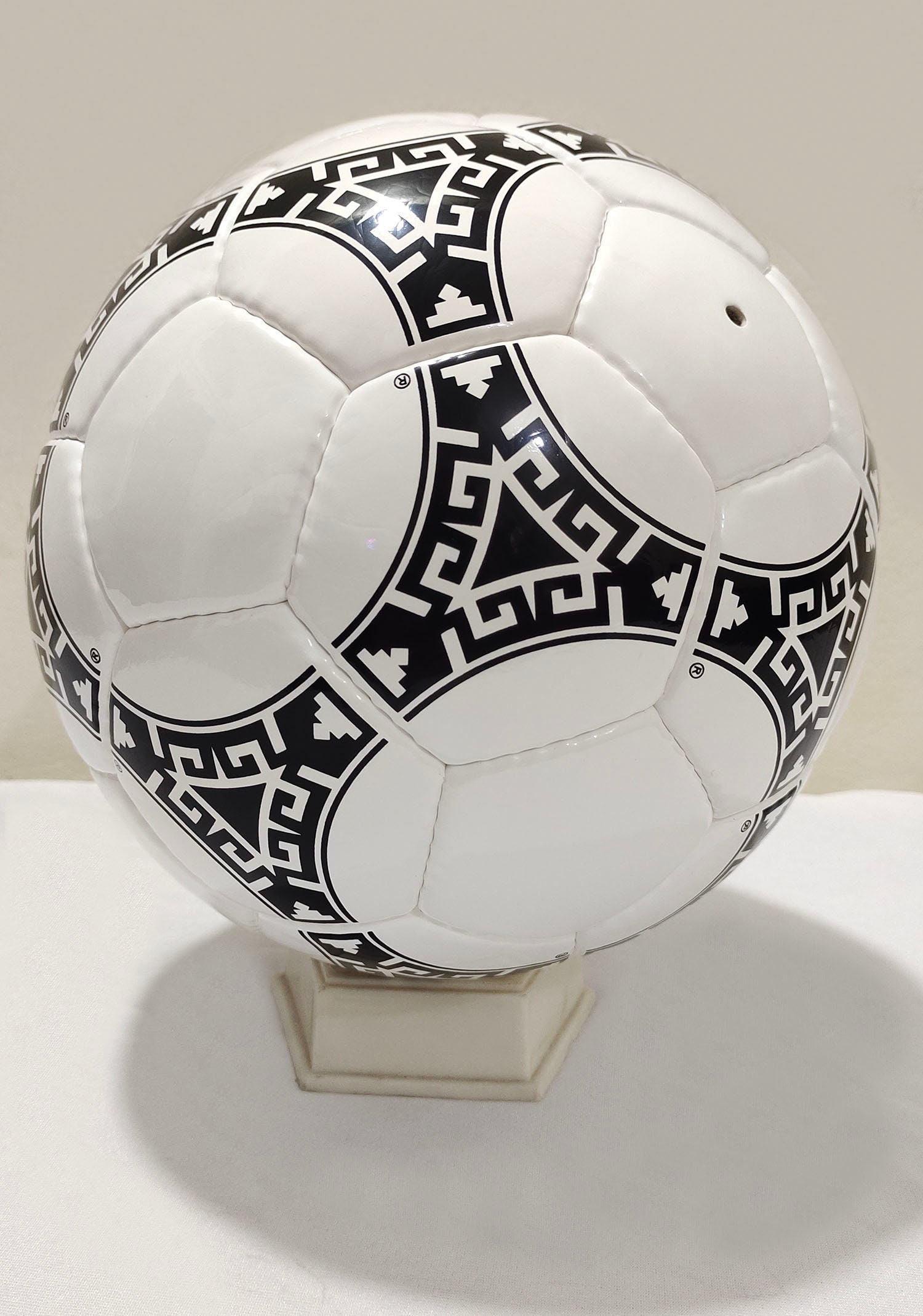 1986メキシコワールドカップオフィシャルマッチボール 公式試合球アステカazteca 海外正規品 1986メキシコワールドカップオフィシャルマッチボール azteca