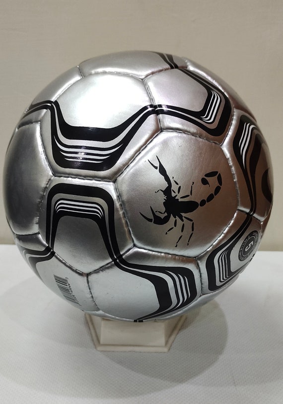 Ultra Chrome Scorpion Football Secret Tournament Cage - Etsy Finland