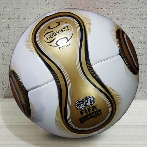 Infantil caloría añadir Final Teamgeist Official Match Ball World Cup Soccer 2006 - Etsy Israel