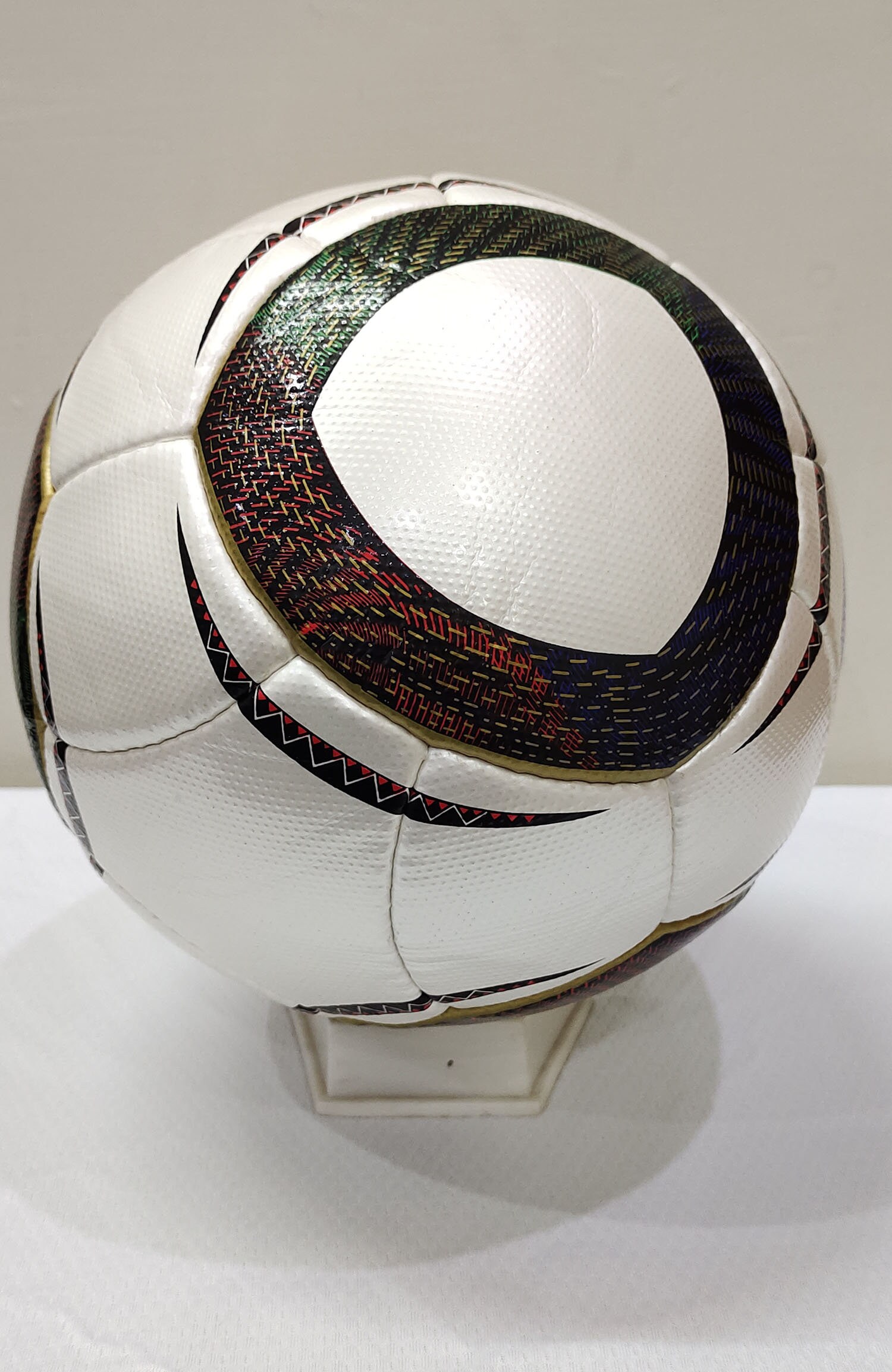 The world 's most expensive soccer ball in the world Photo