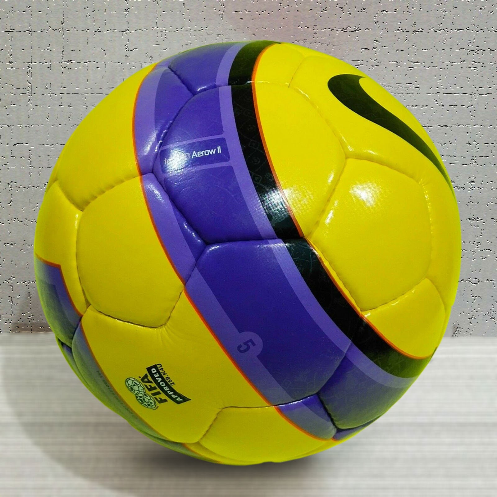 T 90 II Soccer Ball Premier League Football 5 -