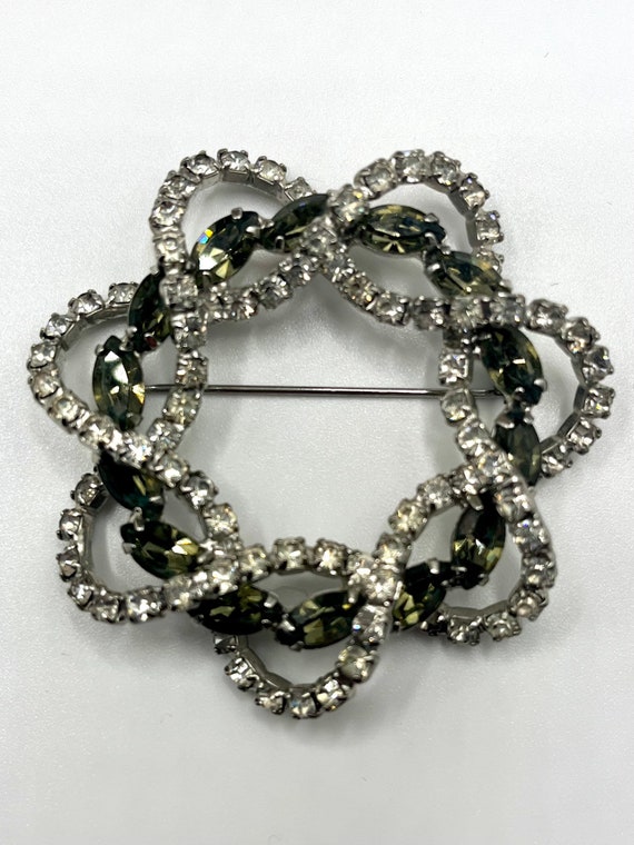 Beautiful Vintage “Infinity” Brooch, Round Smokey 