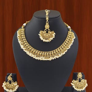 Handmade Indian Fashionable Jewellery, Indian fashion Jewelry wedding Party wear Bollywood Ethnic wedding Indian Necklace Set Earring Tikka
