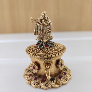 Caja de Sindoor bañada en oro, joyería india, caja de Sidoor bañada en oro, Radhe Krishna Kempu, caja de Sindoor dorada, regalo de boda, accesorio de Pooja