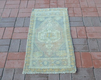 Primitive Pale Oushak rug, Small Oriental rug, Vintage Doormat rug, Wall decor, Bathroom rug, Small Muted rug, Bohemian carpet 1.61x3.61ft