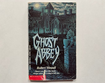 1988 Ghost Abbey Paperback Book by Robert Westall / Kids Teens Reading Point Horror