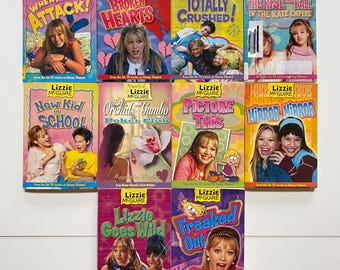 Lizzie McGuire Paperback Chapter Books LOT of 10 Early 2000s Based on the TV Show