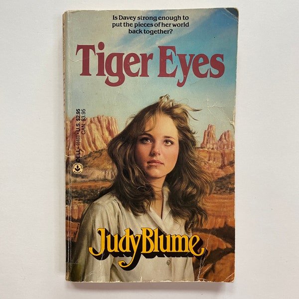 1982 Judy Blume Tiger Eyes Paperback Book