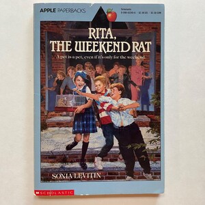 Rita, The Weekend Rat Apple Paperbacks Novel Book / Sonia Levitin
