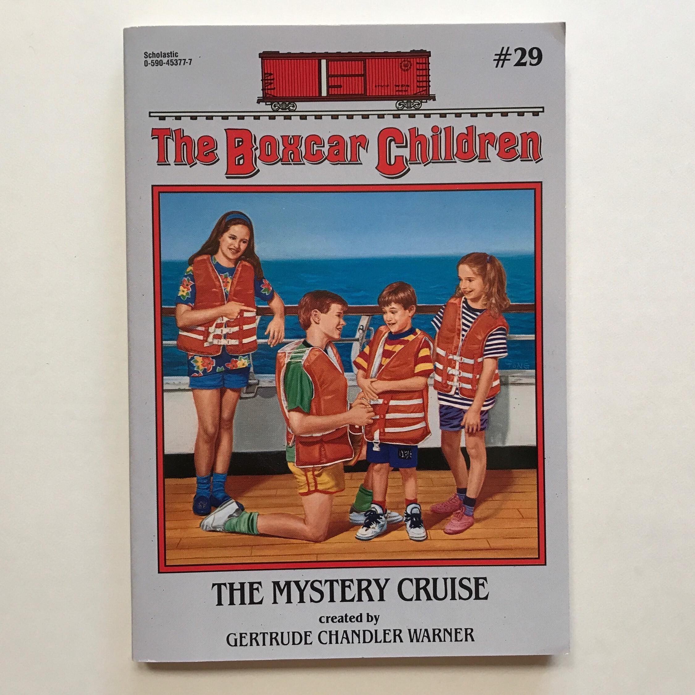 The Boxcar Children ペーパーバック29冊 The Boxcar Children #29 the Mystery Cruise Paperback Chapter Book