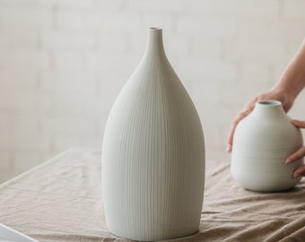 White Pinched Neck Porcelain Vase - XL Oriental Decor