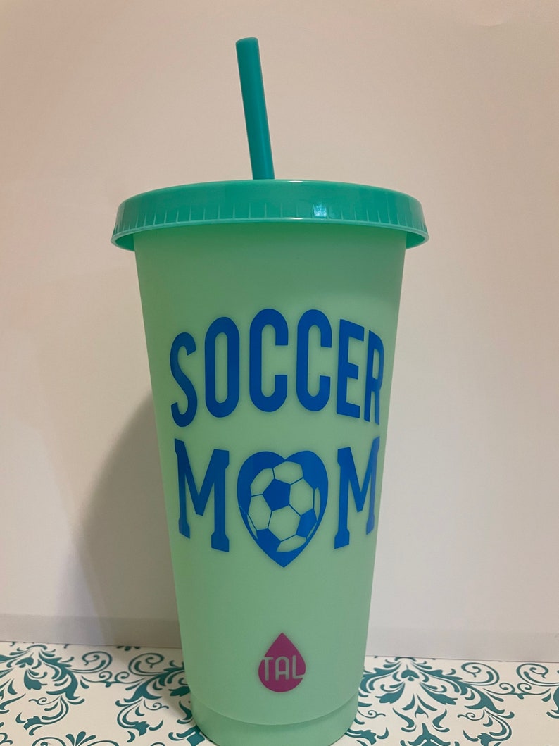 Personalized Color Changing Tumbler with Lid and Straw