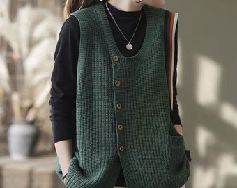 Green Vintage Sweater Vest, Soft Sweater Vest, Loose Knitted Vest, Women Crochet Sweater, Autumn Winter Sweaters